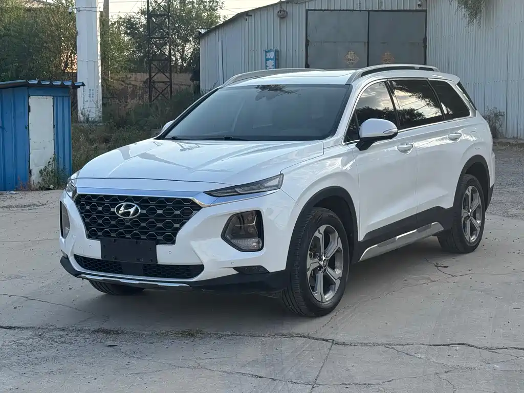 Hyundai Santa Fe — миниатюра 3