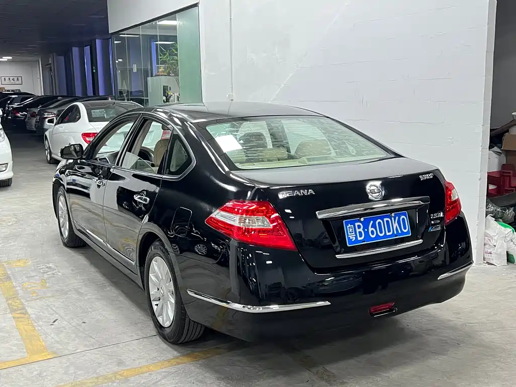 Nissan Teana — миниатюра 6