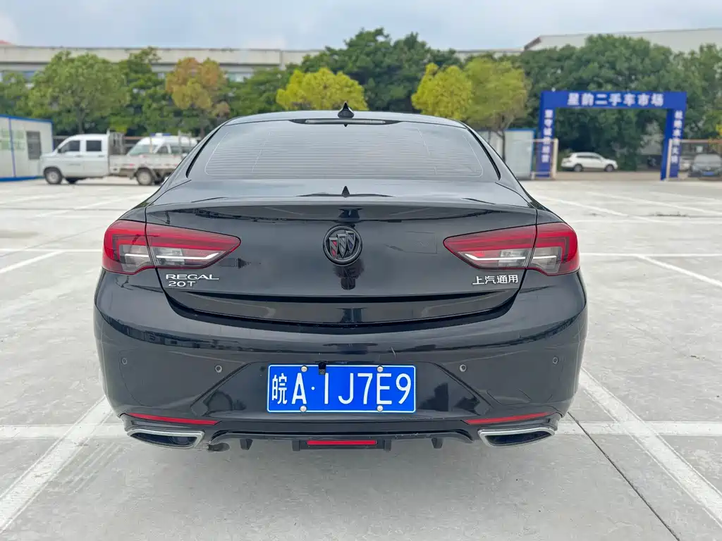 Buick Regal — миниатюра 7