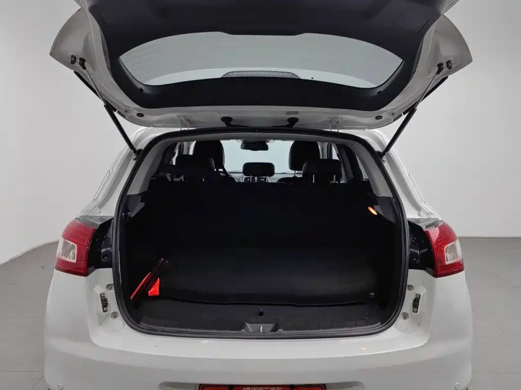 Peugeot 4008 (Import) — миниатюра 16