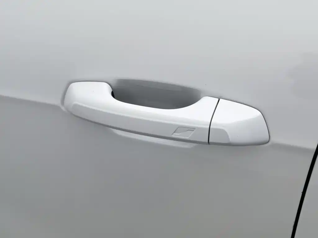 Lynk & Co 06 EM-P — миниатюра 18