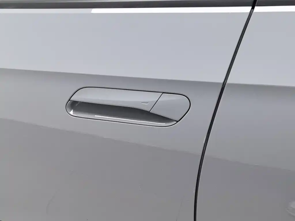 Volkswagen ID.4 Crozz — миниатюра 18