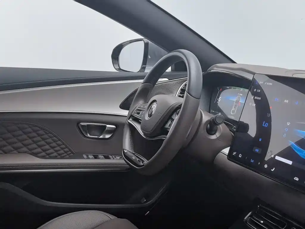 BYD Han — миниатюра 22