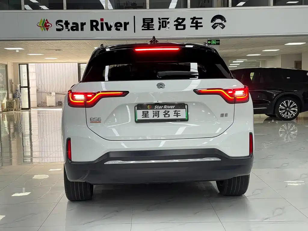 NIO ES6 — миниатюра 6