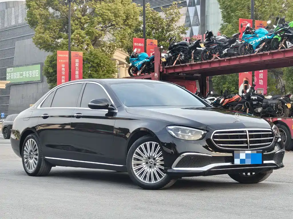 Mercedes-Benz E-Class E 2023 E 300 L Luxury