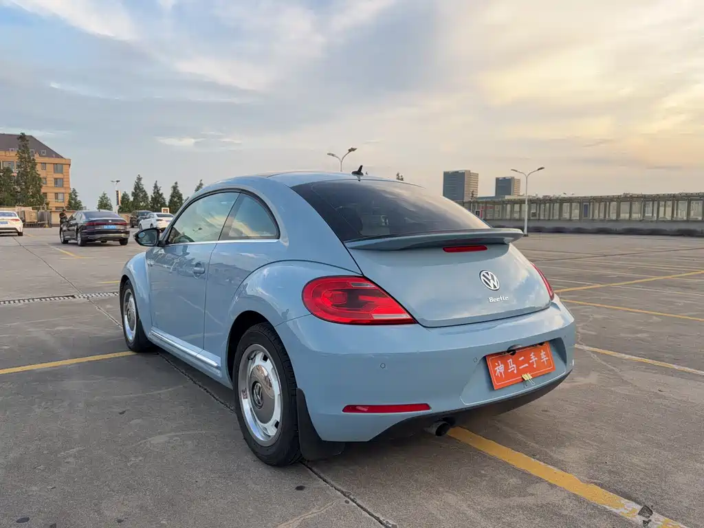 Volkswagen Beetle — миниатюра 4