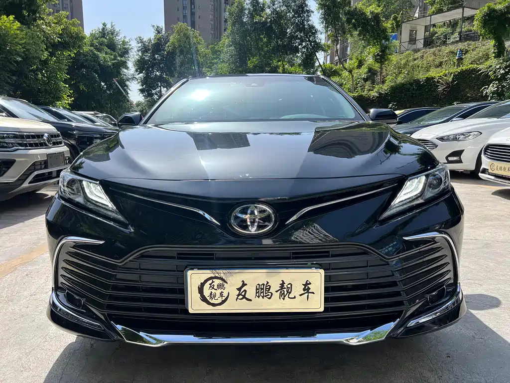 Toyota Camry 2.0G Luxury Edition, фото 2