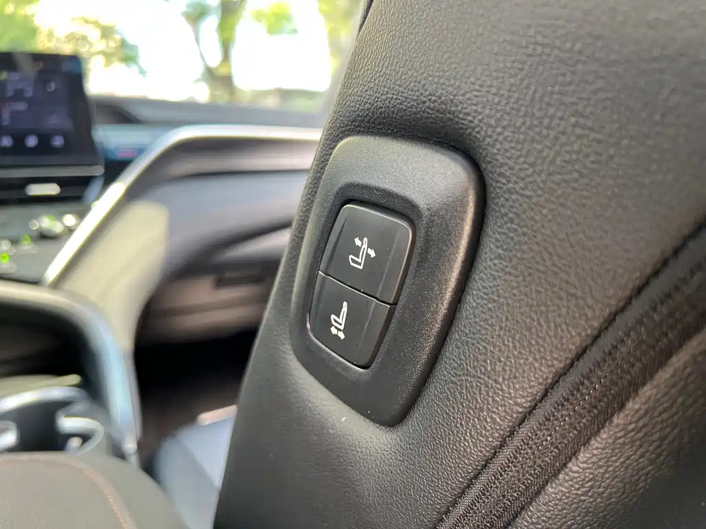 Toyota Camry 2.0G Luxury Edition, фото 18