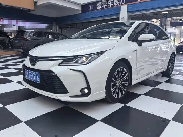 TOYOTA COROLLA 2020