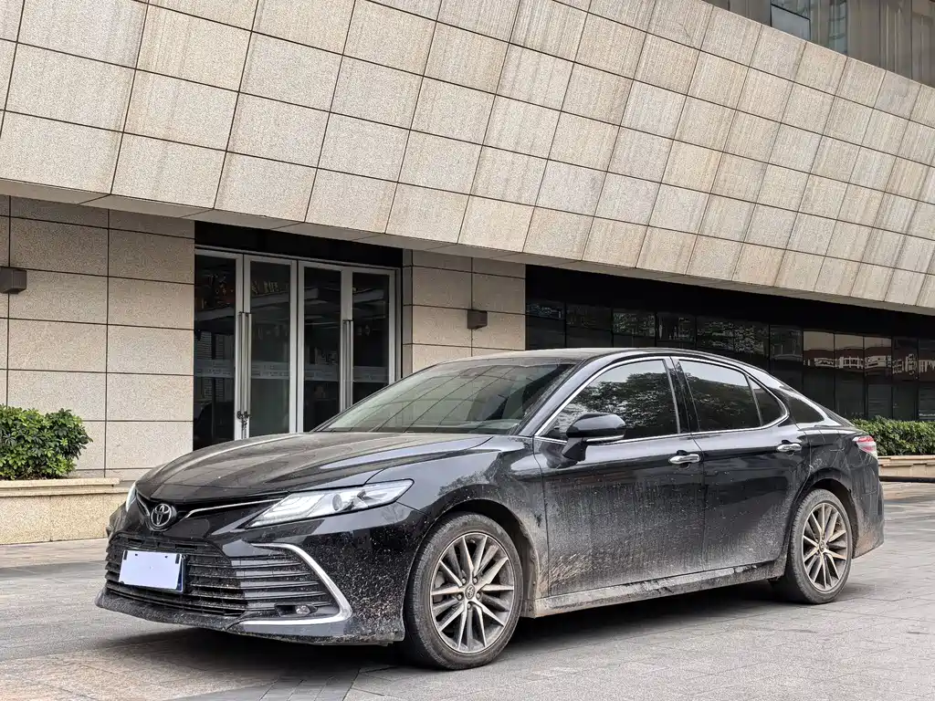 Toyota Camry 2022