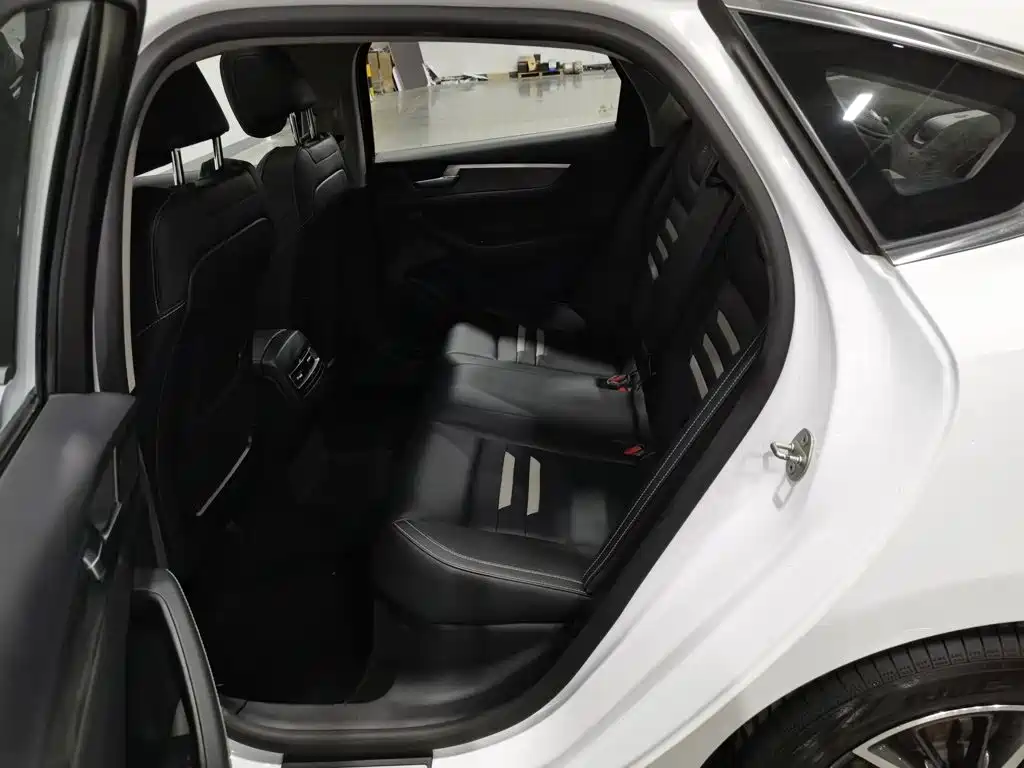 BYD Qin Pro NEV — миниатюра 15