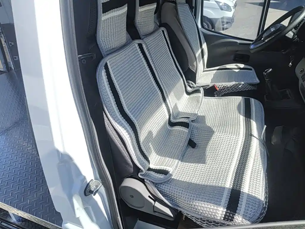 JMC Tesla — миниатюра 25