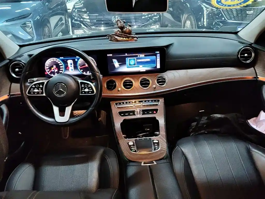 Mercedes-Benz E-Class E 2020 E 300 L Luxury