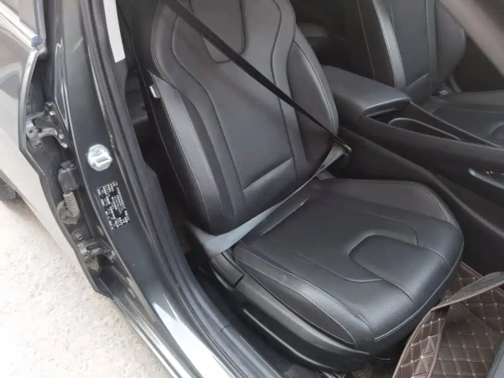Hyundai Elantra — миниатюра 25
