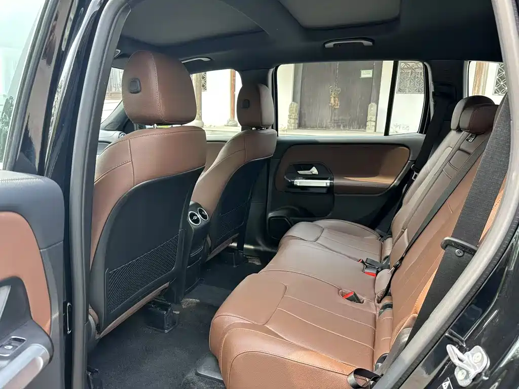Mercedes-Benz GLB 2024 GLB 200