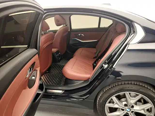 BMW i3 — миниатюра 13