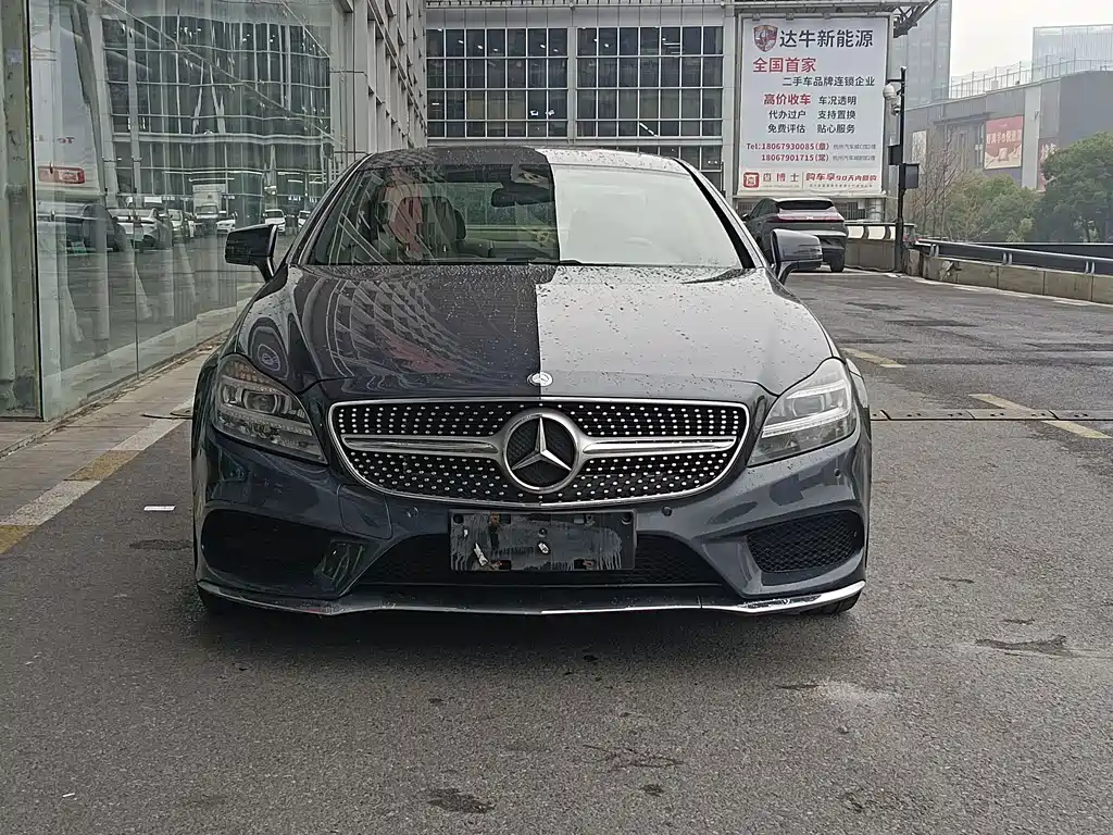 MERCEDES-BENZ CLS