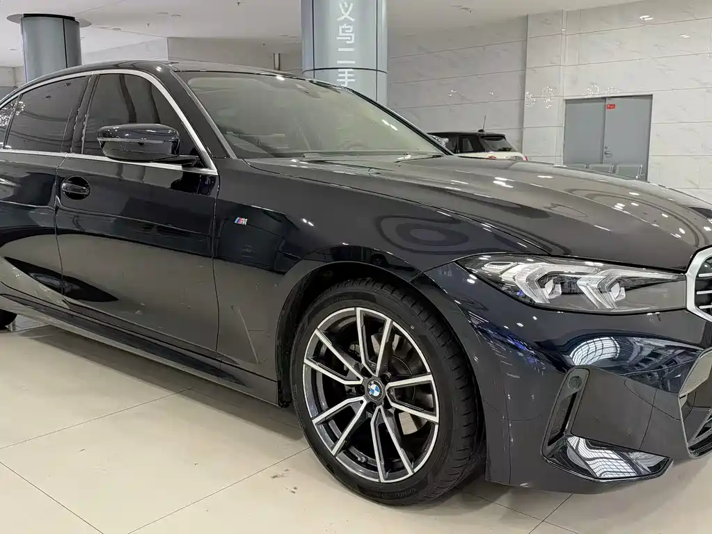 BMW 3 Series 2024