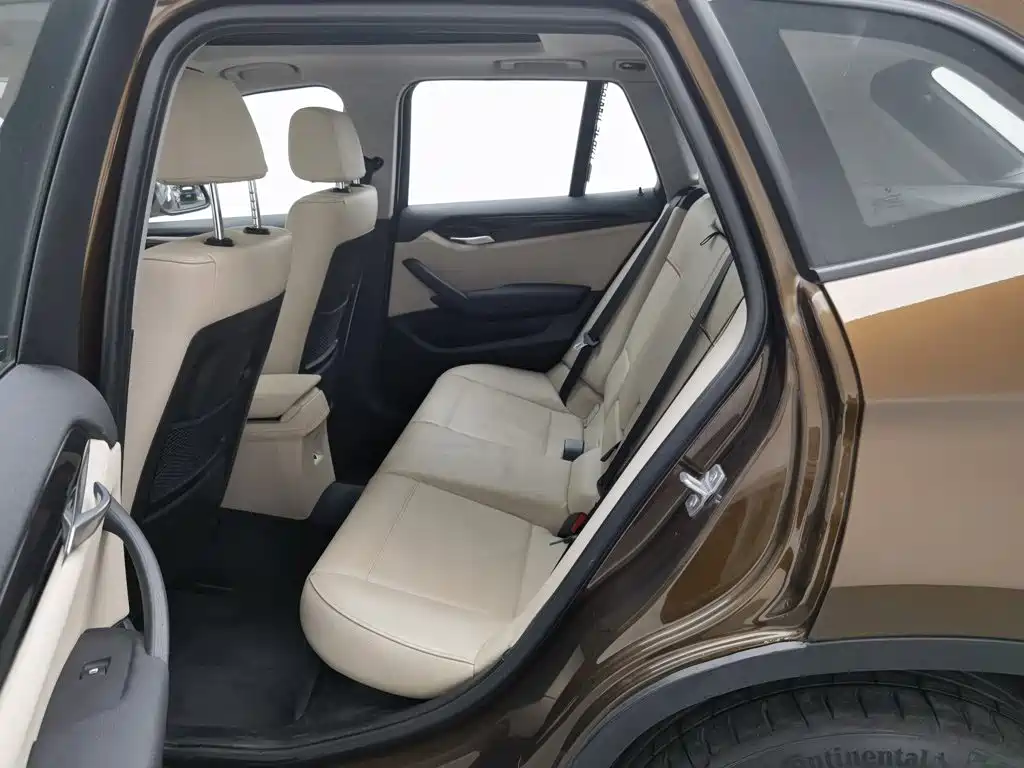 BMW X1 — миниатюра 15