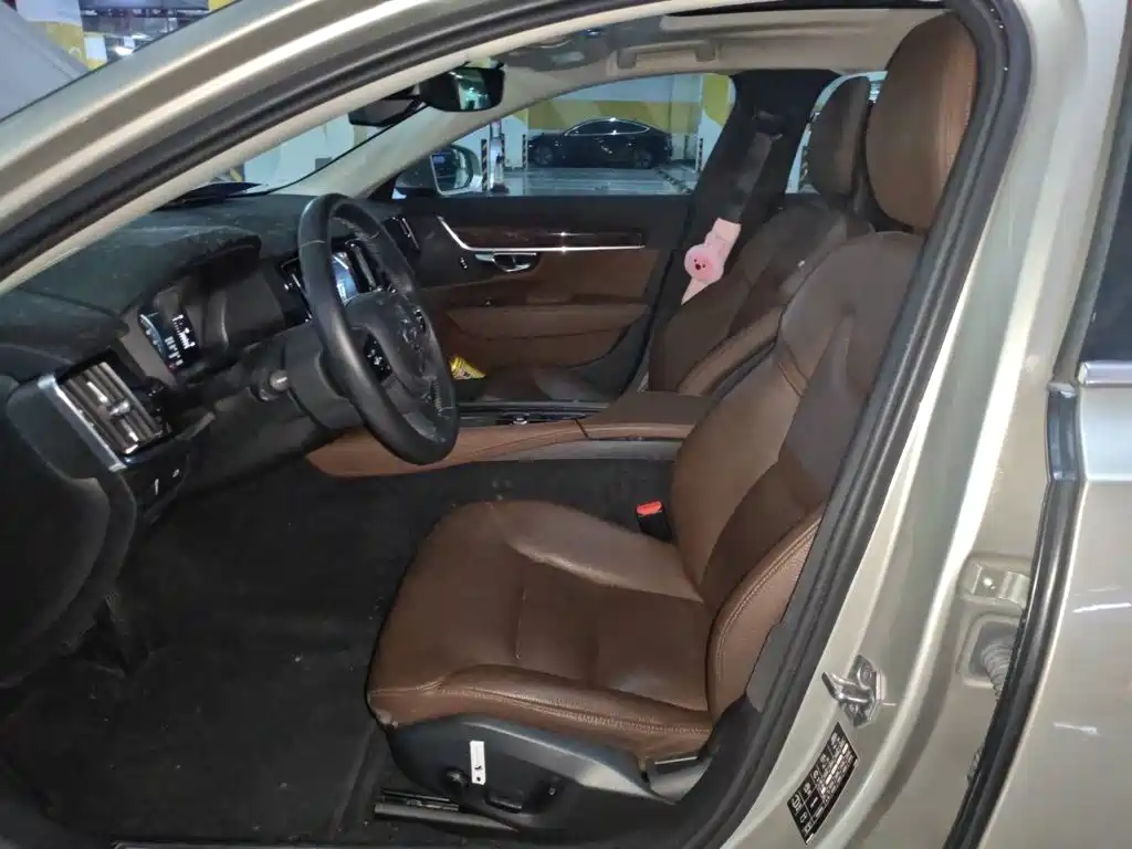 Volvo S90 — миниатюра 12