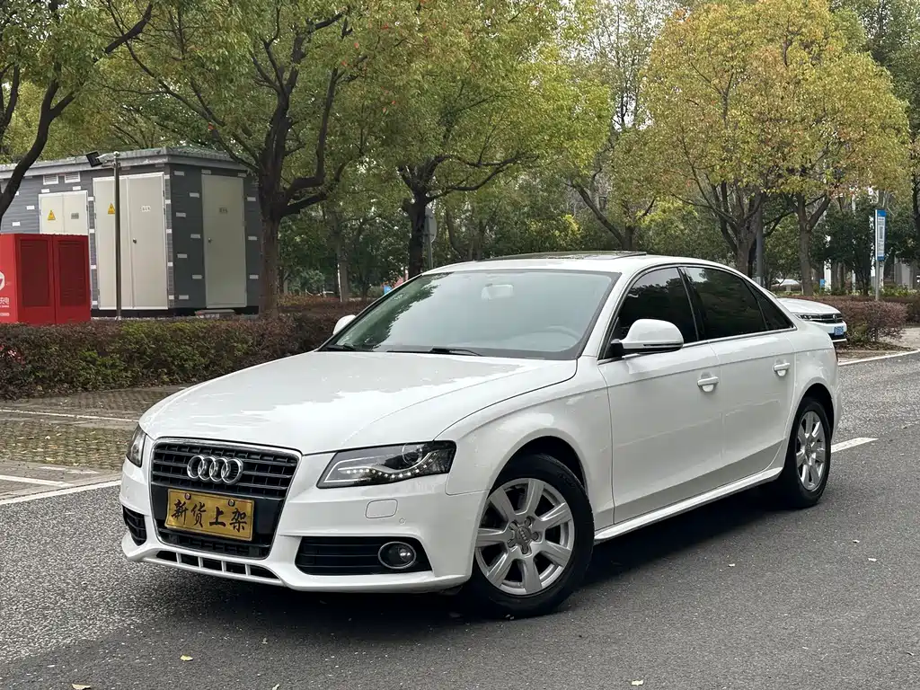 Audi A4L 2012