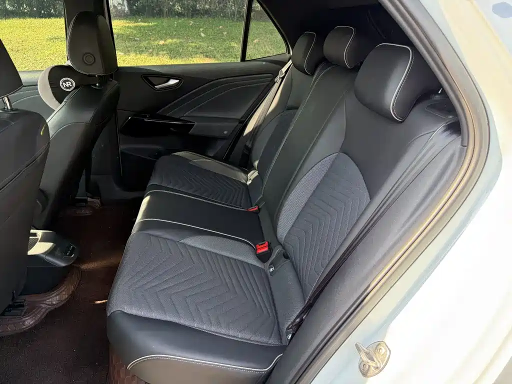 Volkswagen ID.3 — миниатюра 12