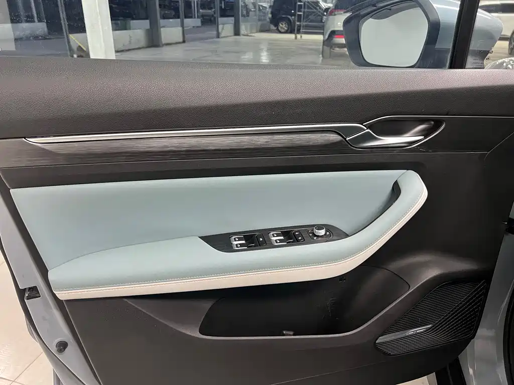 GEELY AUTOMOBILE EMGRAND S