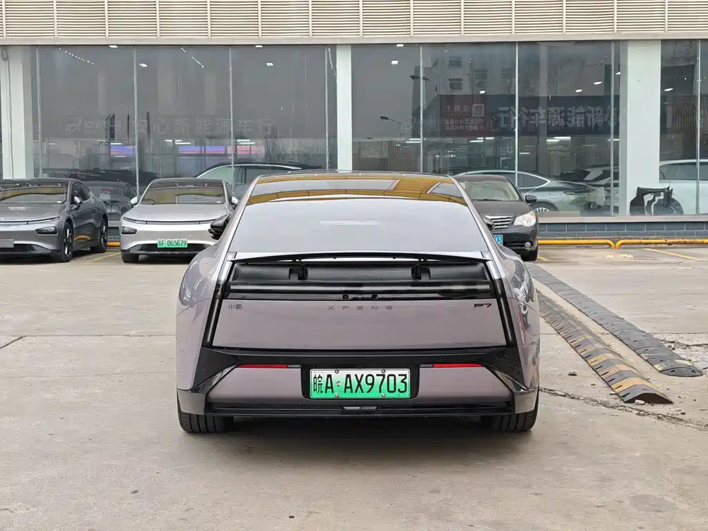XIAOPENG P7