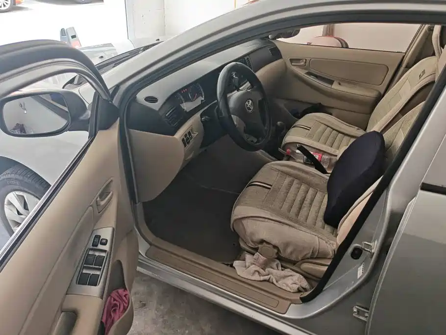 Toyota Corolla — миниатюра 9