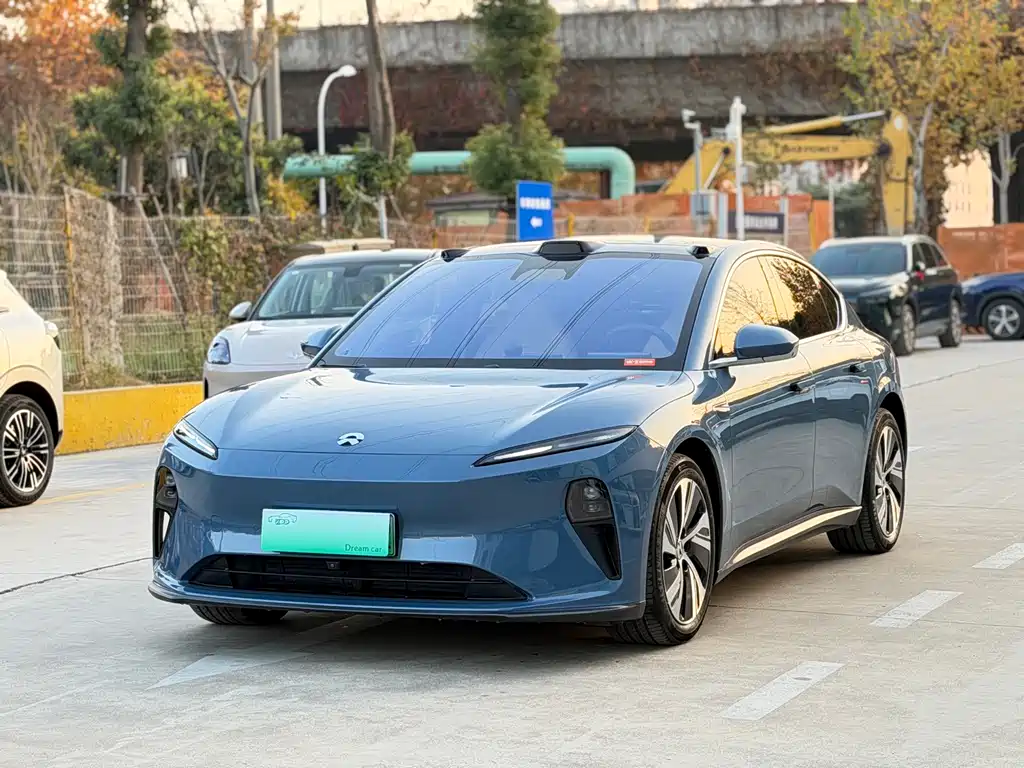 NIO NIO ET5