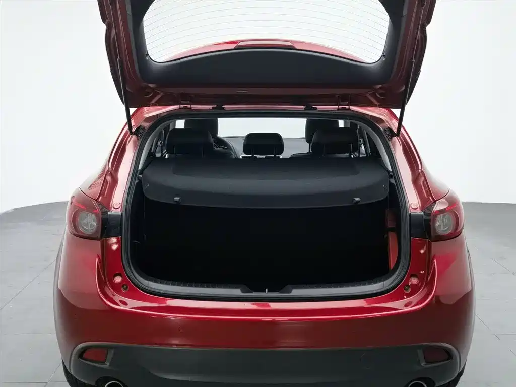 Mazda Mazda3 — фотографии объявления, Фото 17