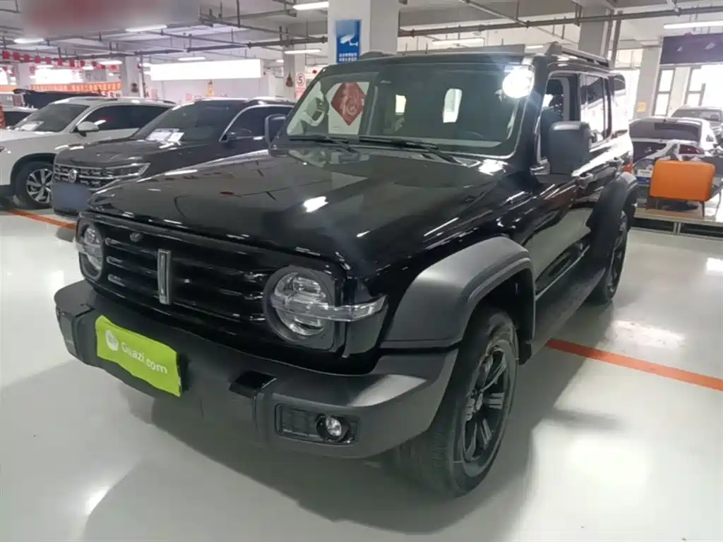 Купить Tank Tank 300