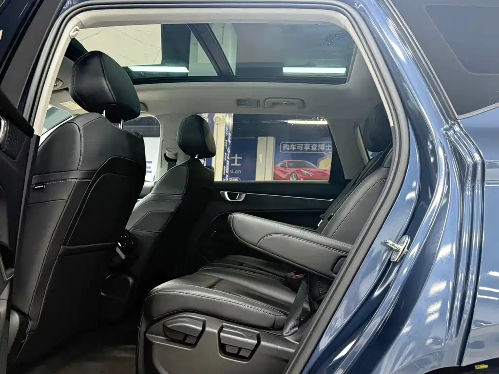 Wuling Victory — миниатюра 17