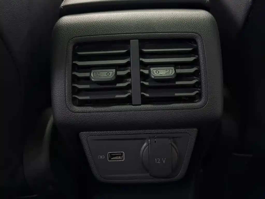 Jetta VS7 — миниатюра 17