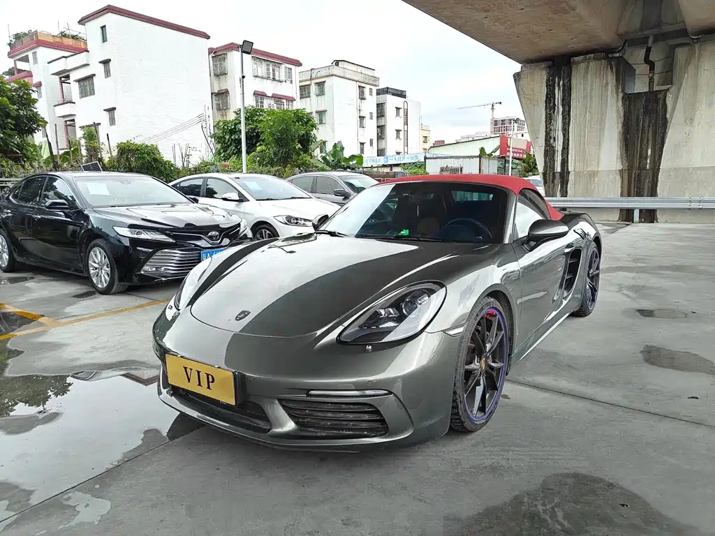 Porsche 718 2022