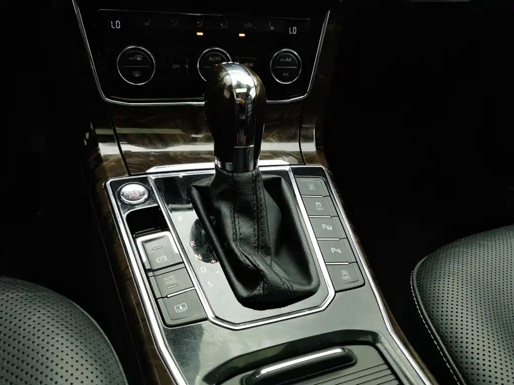 Volkswagen Passat — миниатюра 13