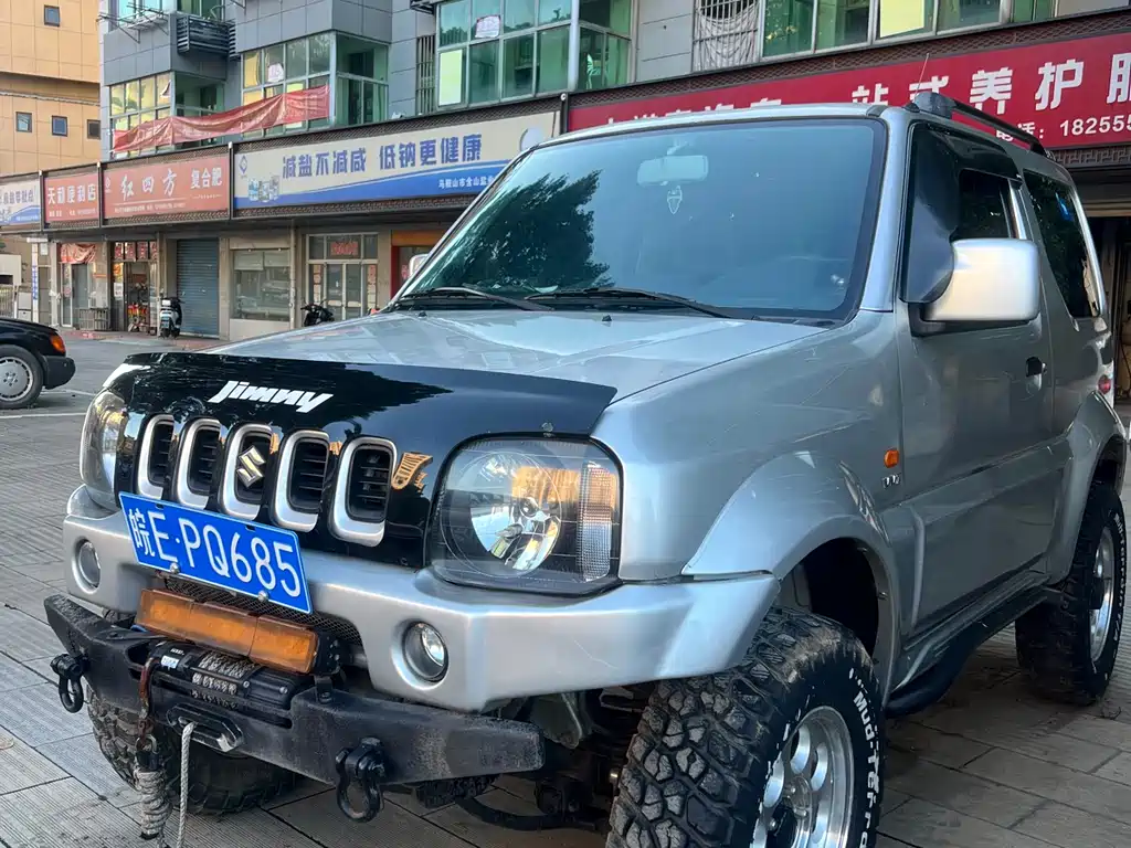 Suzuki Jimny 2012