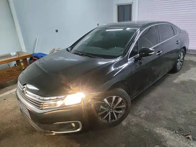 CITROEN C6