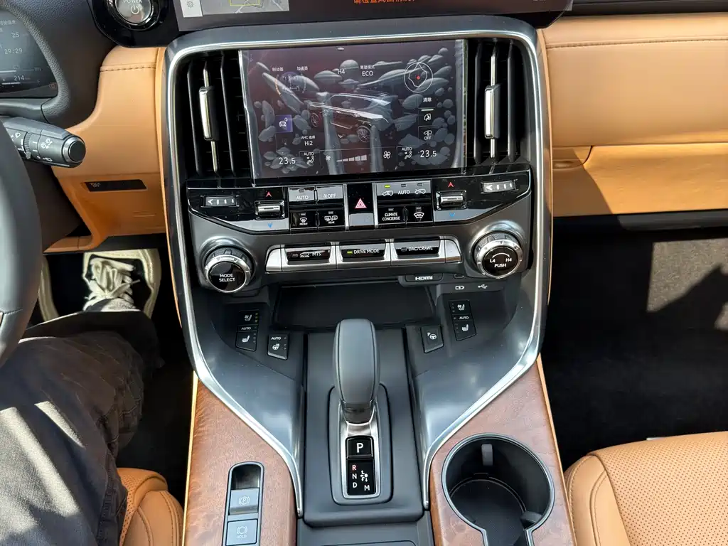 Lexus LX — фотографии объявления, Фото 13
