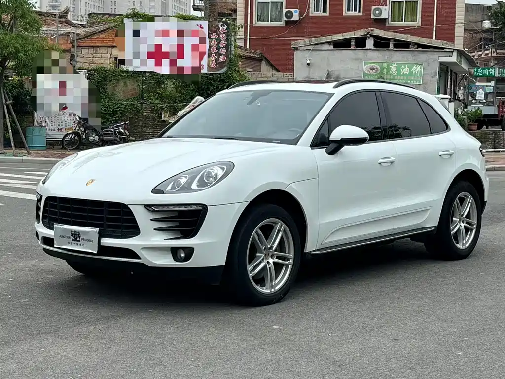 Купить Porsche Macan