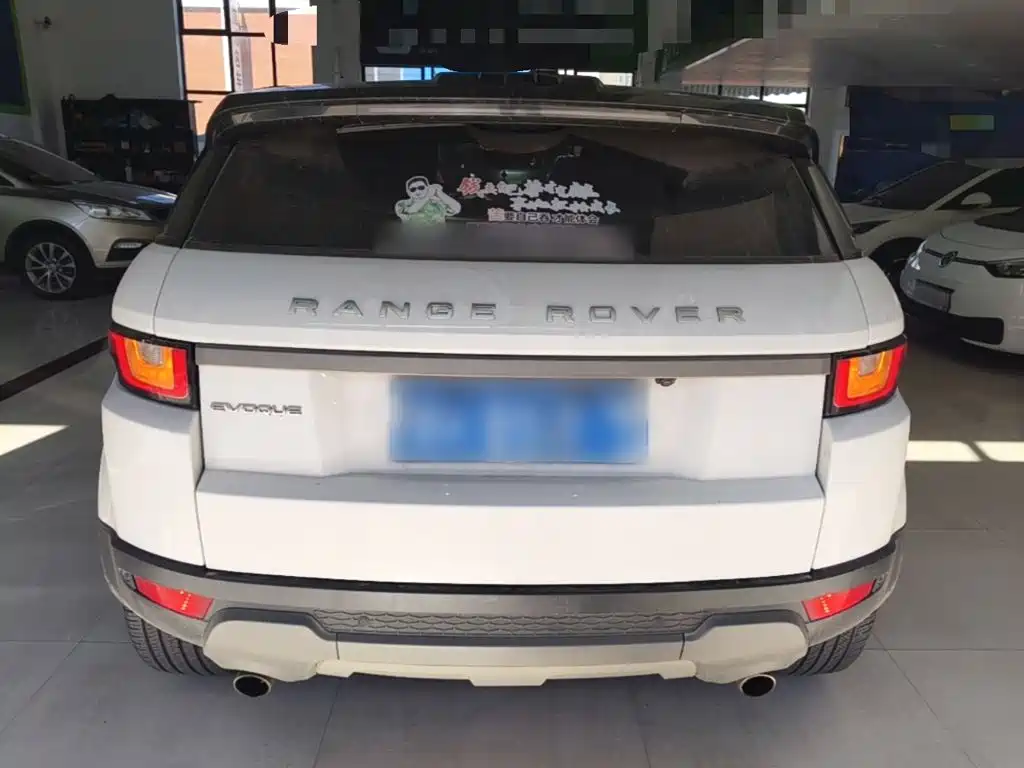 Land Rover Evoque — миниатюра 6