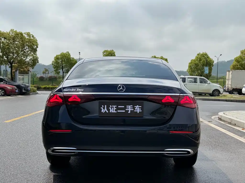 Mercedes-Benz E-Class E 2024 E 260 L