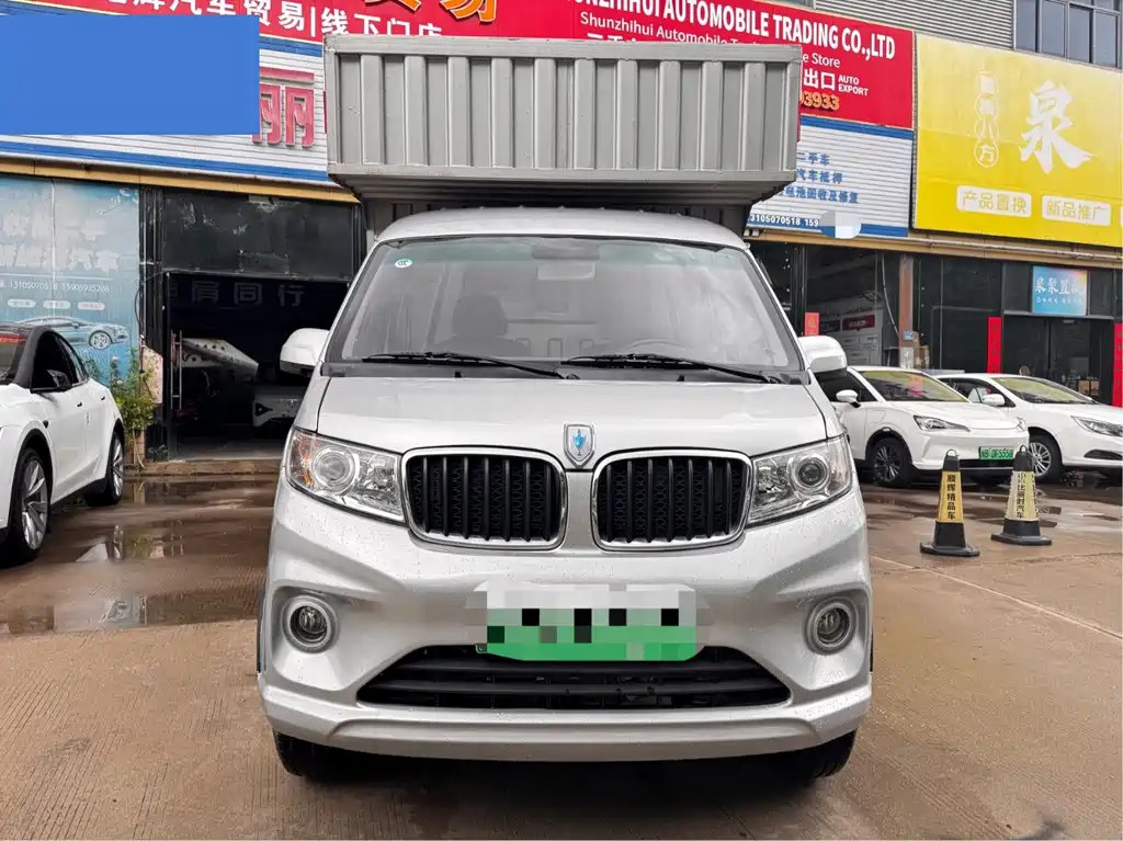 Jinbei Hiace EV — миниатюра 2