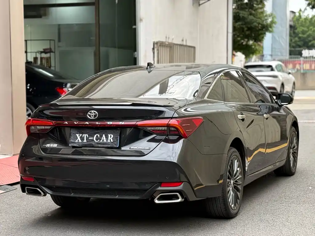 Toyota Avalon — миниатюра 17