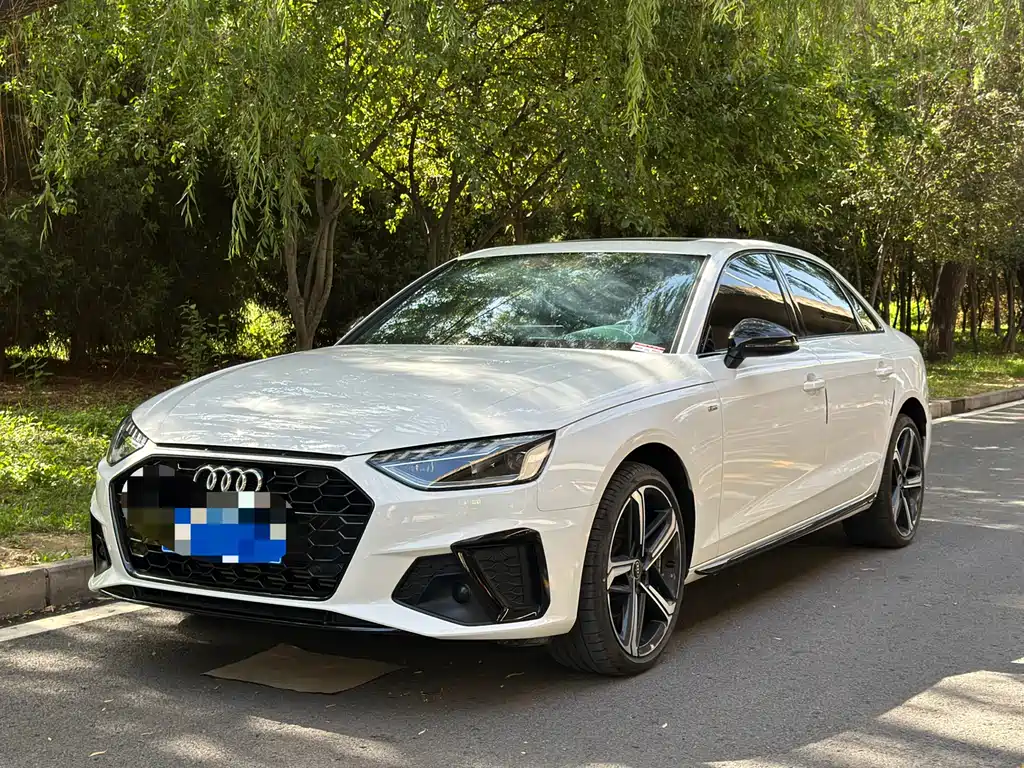 Купить Audi A4L
