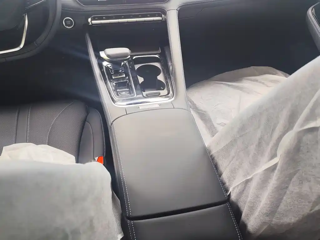 GEELY AUTOMOBILE XINGRUI