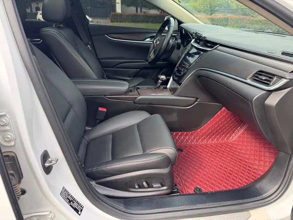 Cadillac XTS — миниатюра 13
