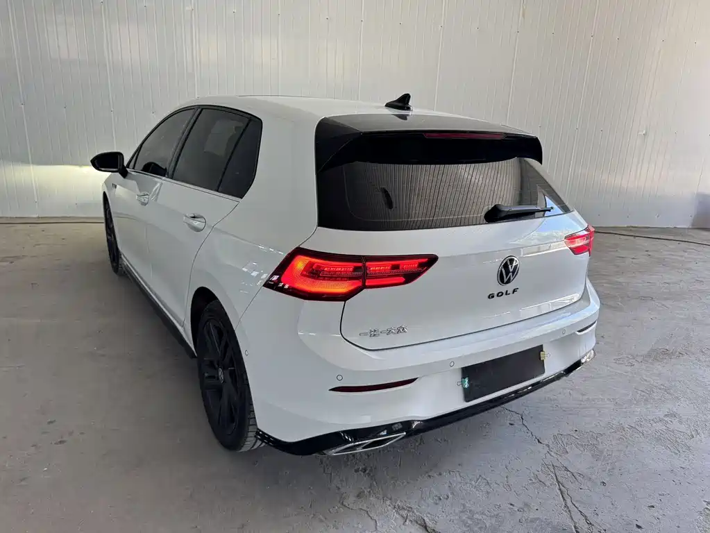 Volkswagen Golf — миниатюра 5