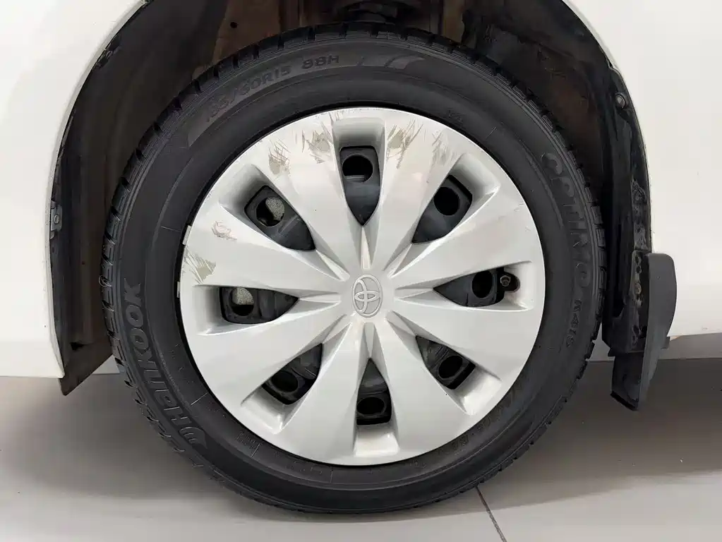 TOYOTA YARIS L ZHIXUAN