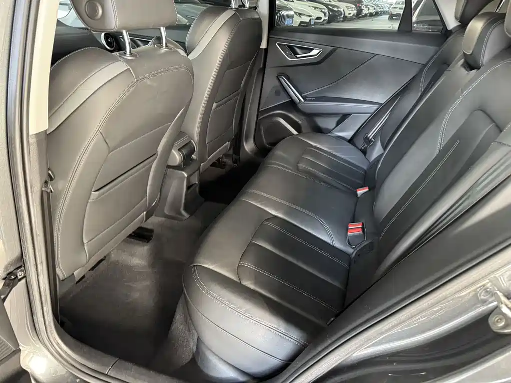 Audi Q2L — миниатюра 14